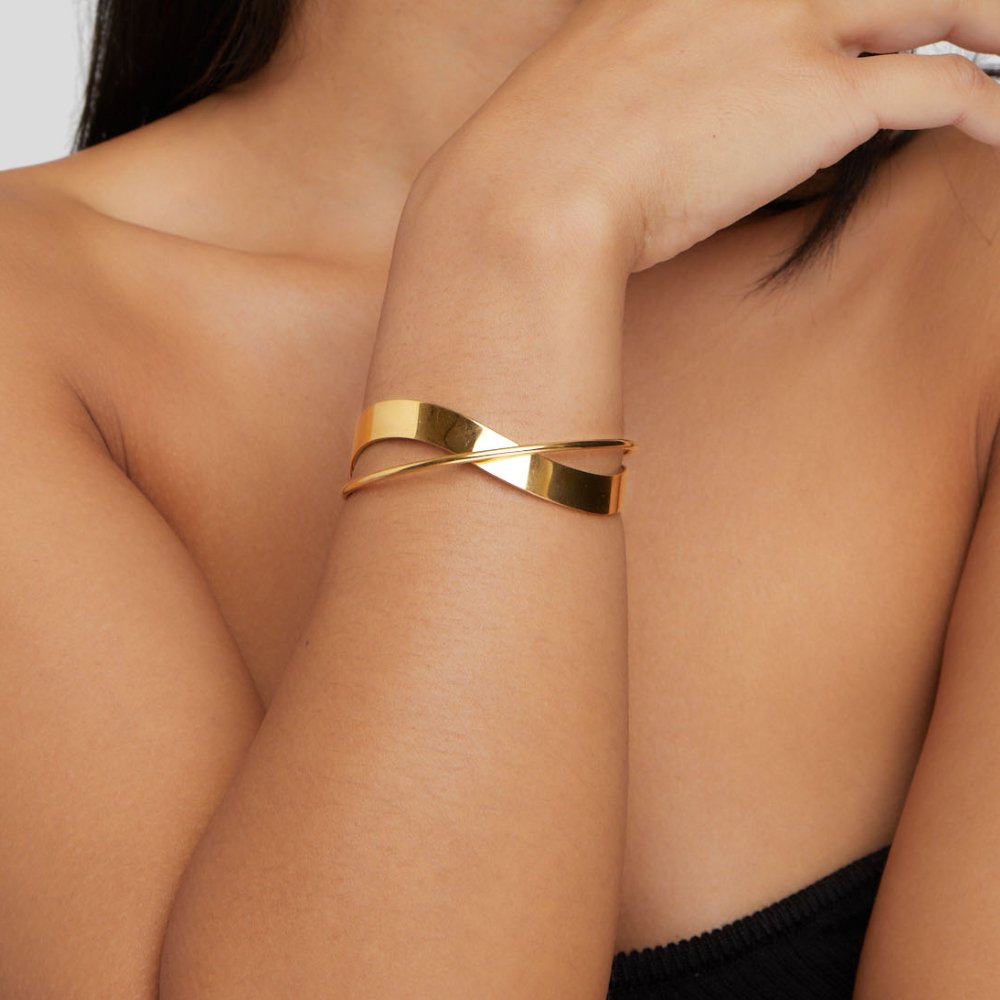 Eve Pulsera de Oro Única